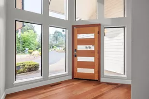 4000 Eola Dr NW, Salem, OR 97304 - Photo 9