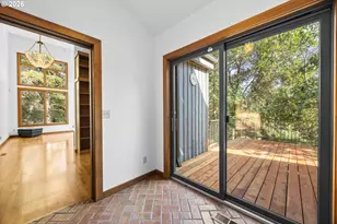 978 Wildflower Ln, Oakland, OR 97462 - Photo 15