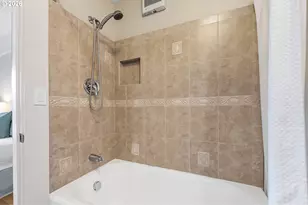 5025 NE 24th Ave, Portland, OR 97211 - Photo 25