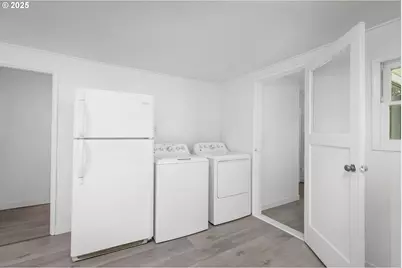 10612 NW Skyline Blvd, Portland, OR 97231 - Photo 15