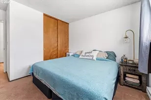 1649 NE Kane Dr, Gresham, OR 97030 - Photo 13