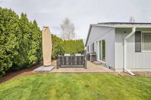 1979 SE 63rd Ave, Hillsboro, OR 97123 - Photo 7