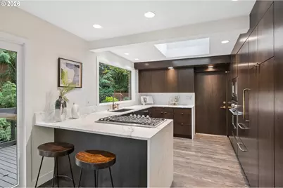 2538 SW Sherwood Dr, Portland, OR 97201 - Photo 17