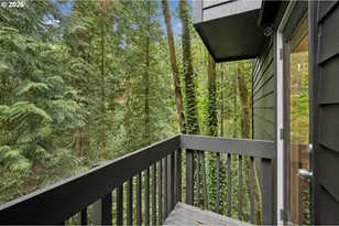 2538 SW Sherwood Dr, Portland, OR 97201 - Photo 41