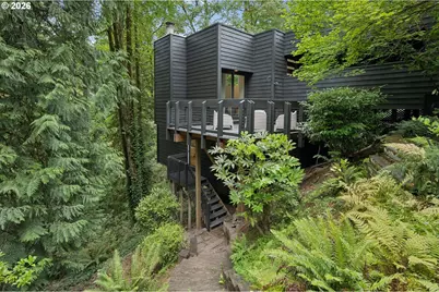 2538 SW Sherwood Dr, Portland, OR 97201 - Photo 13
