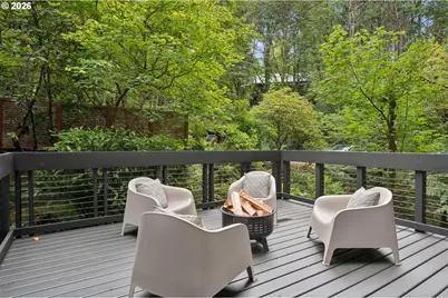 2538 SW Sherwood Dr, Portland, OR 97201 - Photo 11