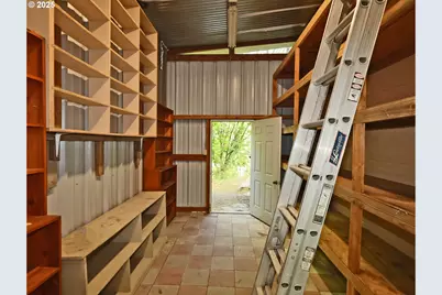 15915 SE Monner Rd, Happy Valley, OR 97086 - Photo 33