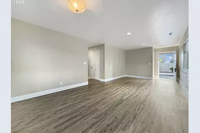 714 Pioneer Rd #3B, Brookings, OR 97415 - Photo 3