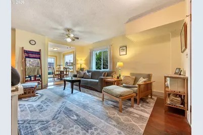 608 Florence Ave, Astoria, OR 97103 - Photo 3