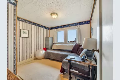 608 Florence Ave, Astoria, OR 97103 - Photo 17