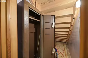 61370 Old Wagon Rd, Coos Bay, OR 97420 - Photo 37
