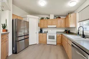 1247 Boardwalk Ave, Molalla, OR 97038 - Photo 13