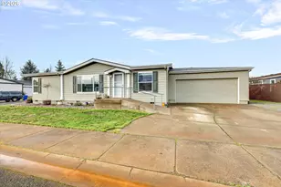 1247 Boardwalk Ave, Molalla, OR 97038 - Photo 9