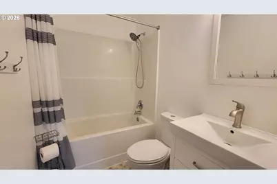 800 Territorial St, Harrisburg, OR 97446 - Photo 9