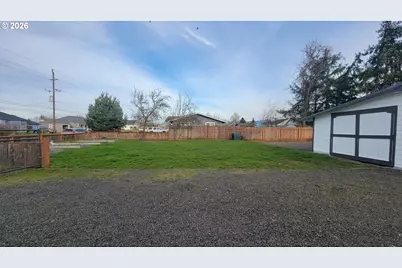 800 Territorial St, Harrisburg, OR 97446 - Photo 23