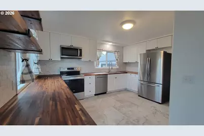 800 Territorial St, Harrisburg, OR 97446 - Photo 5