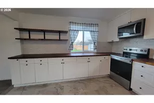 800 Territorial St, Harrisburg, OR 97446 - Photo 9