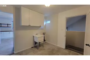 800 Territorial St, Harrisburg, OR 97446 - Photo 15