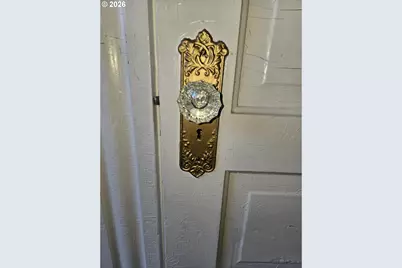 1411 NE Tillamook St, Portland, OR 97212 - Photo 13