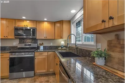 1393 SW Alexander Dr, Dallas, OR 97338 - Photo 19