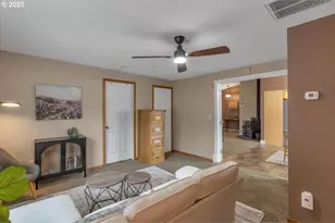 1393 SW Alexander Dr, Dallas, OR 97338 - Photo 23