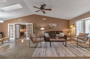 1393 SW Alexander Dr, Dallas, OR 97338 - Photo 7