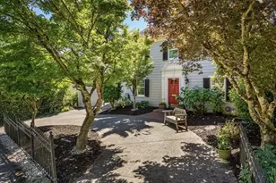 3515 SW Council Crest Dr, Portland, OR 97239 - Photo 43