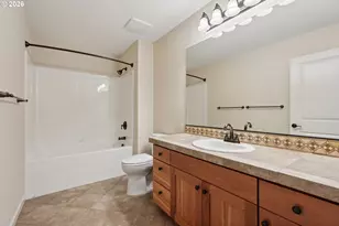 604 NW Mount Bachelor St, McMinnville, OR 97128 - Photo 29