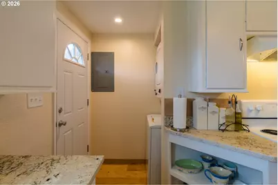 577 S Nehalem St, Clatskanie, OR 97016 - Photo 9