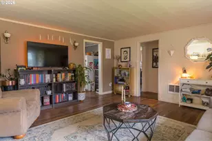 577 S Nehalem St, Clatskanie, OR 97016 - Photo 17