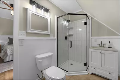 90635 Spring Rd, Astoria, OR 97103 - Photo 33