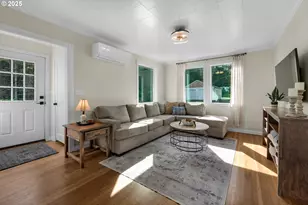 90635 Spring Rd, Astoria, OR 97103 - Photo 15