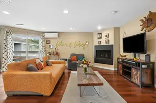 637 SE Linn St, Portland, OR 97202 - Photo 7