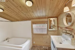 13022 NW Marina Way, Portland, OR 97231 - Photo 25
