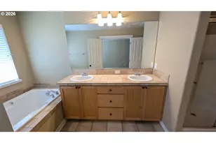 1248 SE Bianca St, Hillsboro, OR 97123 - Photo 23