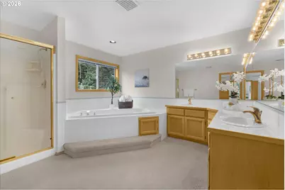 1514 NE Marine Dr, Portland, OR 97211 - Photo 31