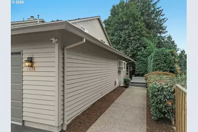 1514 NE Marine Dr, Portland, OR 97211 - Photo 43