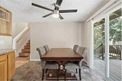 3910 NE Burtonwood Ct, Vancouver, WA 98682 - Photo 7