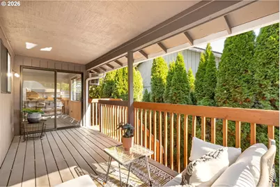 4538 SW Wood Pkwy, Portland, OR 97219 - Photo 23