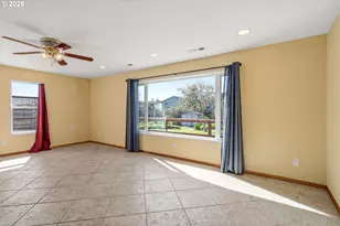 221 Alder St, Brookings, OR 97415 - Photo 7