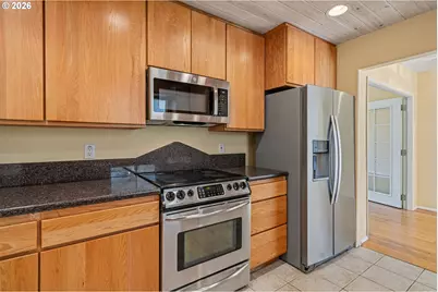 221 Alder St, Brookings, OR 97415 - Photo 13