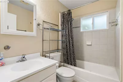 221 Alder St, Brookings, OR 97415 - Photo 25