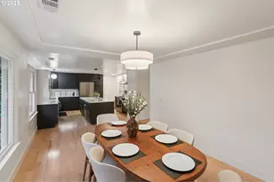 4786 SW Elm Ln, Portland, OR 97221 - Photo 7