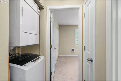 13320 SW Allen Blvd #206, Beaverton, OR 97005 - Photo 11