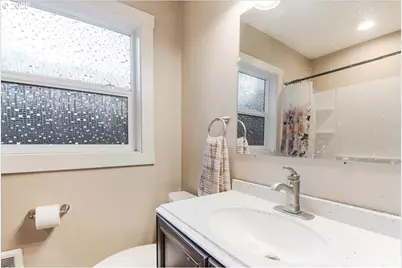 6926 SE Deardorff Rd, Portland, OR 97236 - Photo 25