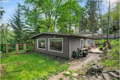 6926 SE Deardorff Rd, Portland, OR 97236 - Photo 27