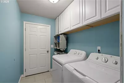 1049 W Hartley Ave, Hermiston, OR 97838 - Photo 25