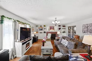 650 Franklin Ave, Bandon, OR 97411 - Photo 11