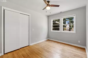 9218 SE Washington St, Portland, OR 97216 - Photo 19