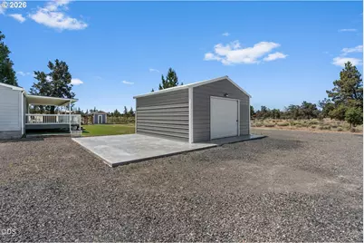 5810 NW Odin Falls Way, Redmond, OR 97756 - Photo 23